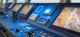 تطور نظام ECDIS: كيف يغير معيار S-100 أساليب الملاحة البحرية