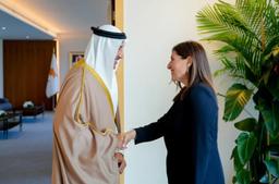 البحرين وقبرص تعززان التعاون البحري بمذكرة تفاهم