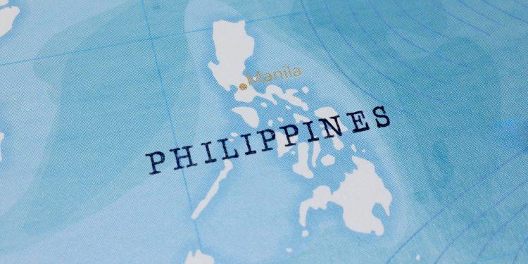 Philippines Reviews Seafarer Deployments Amid Mounting Hormuz and Black Sea Risks