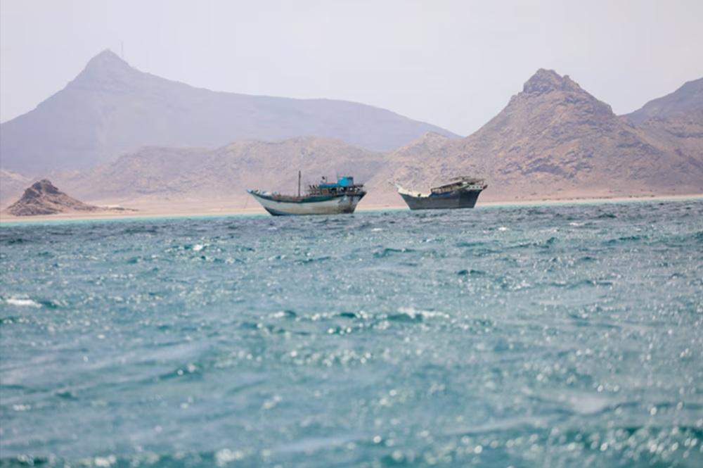 Yemen Says Houthis Seek to Mirror Iran’s Hormuz Tactics in Red Sea