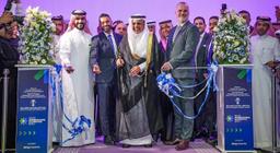 نائب وزير النقل السعودي يفتتح معرض المستودعات والخدمات اللوجستية بالرياض