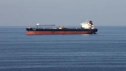 Iraq Seeks Oil Tankers as Gulf Giants Try to Ensure Hormuz Flows