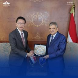 قناة السويس وتايلاند تبحثان تعزيز التعاون البحري