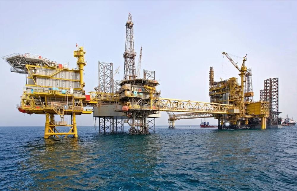 مليارات الدولارات تدفع حقلًا نفطيًا نحو التوسع في الشرق الاوسط