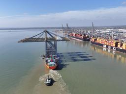 DP World Welcomes Four of Europe’s Largest Quay Cranes at UK Ports
