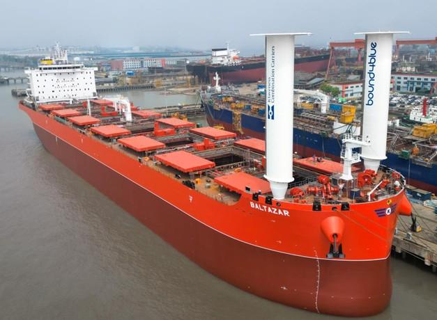 bound4blue Installs eSAIL® on Klaveness CABU III Newbuild