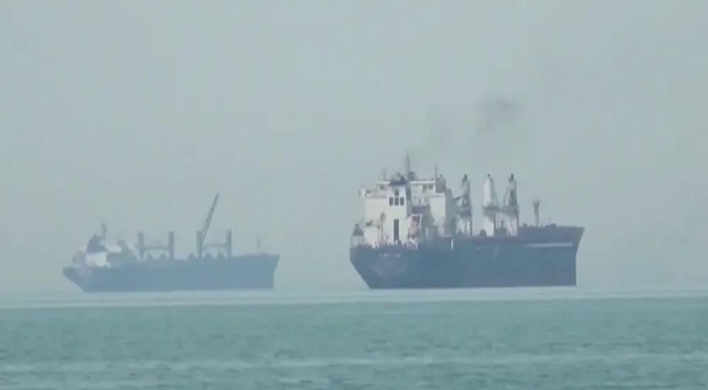 إيران تسيطر على ناقلة نفط إماراتية وتقتادها إلى بندر عباس