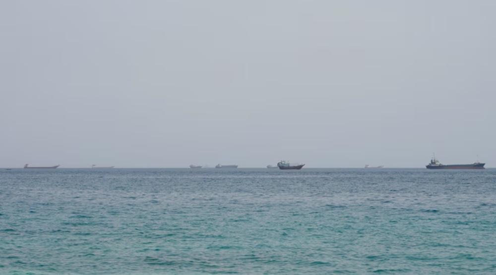 Hormuz Shipping Traffic Falls to One Week Low Amid Hostilities