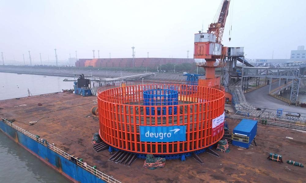 deugro Completes Critical Subsea Cable Transport for Farasan–Madayah Project