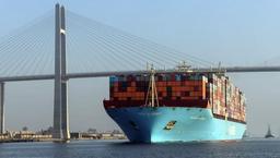 BANGKOK Maersk Makes First Suez Canal Transit with 190,000-Ton Tonnage