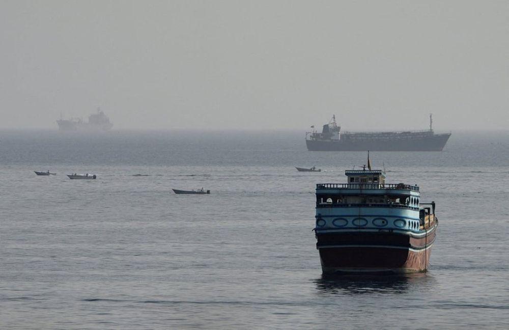UKMTO Reports Incident Between Container Ship and Military Forces in Gulf of Oman